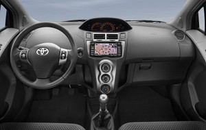 
Toyota Yaris (2009): Prsentation de l'intrieur de l'habitacle, Image # 1
 